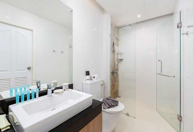 Lago Apartments By Tropiclook