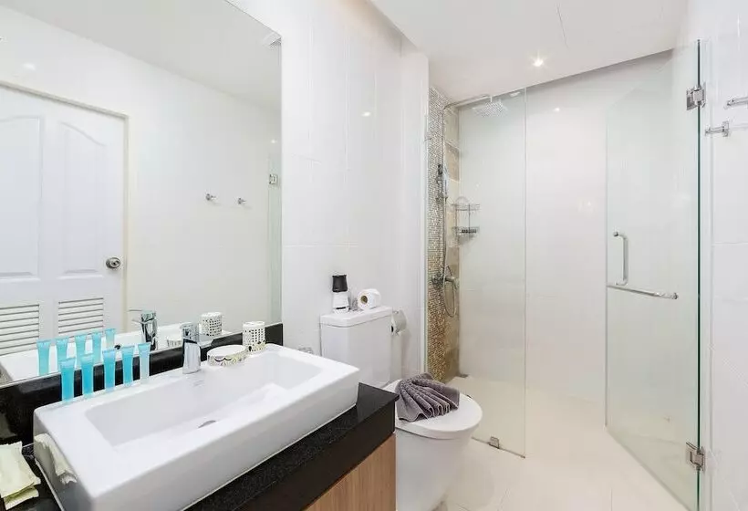 Lago Apartments By Tropiclook