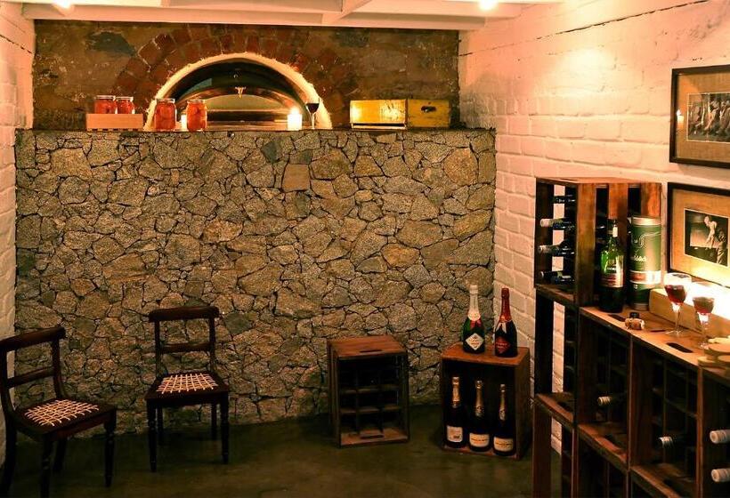 צימר Torburnlea Homestead Luxury Accommodation