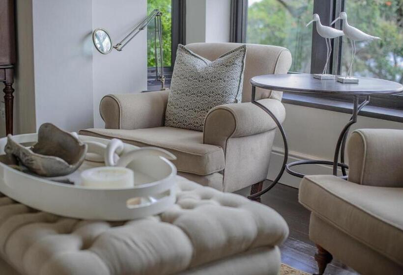 צימר Torburnlea Homestead Luxury Accommodation