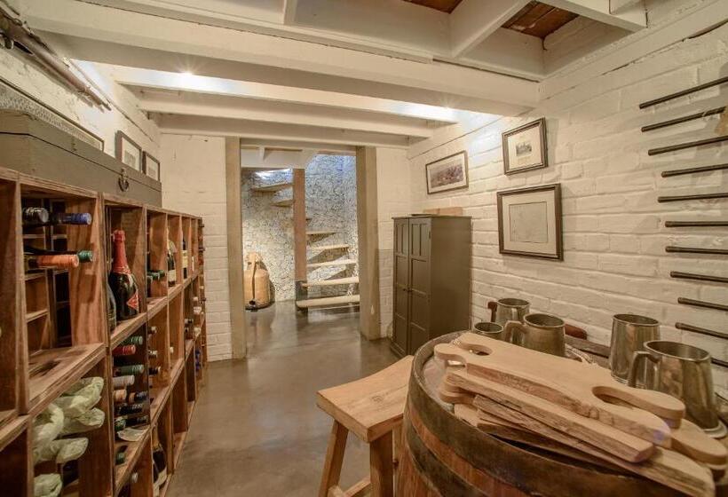 צימר Torburnlea Homestead Luxury Accommodation