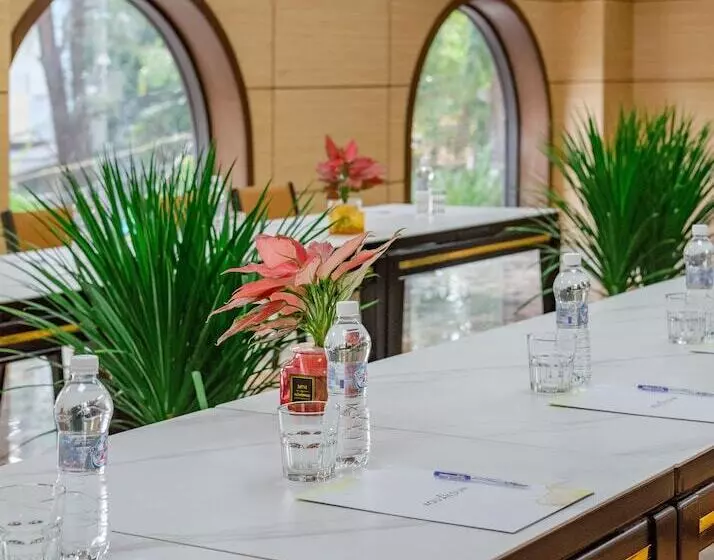 Aquasun Hotel Phu Quoc