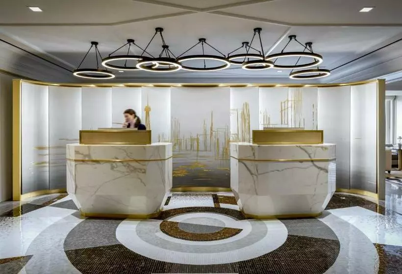 ホテル Fairmont Royal York Gold Experience
