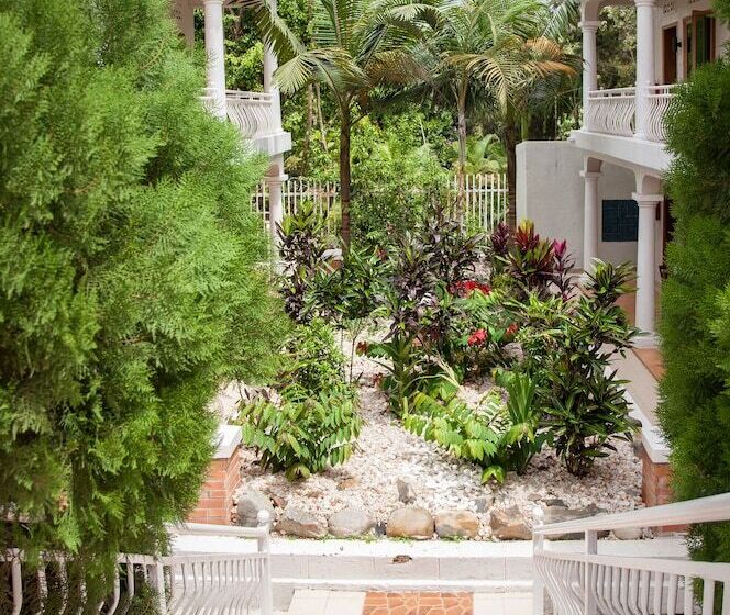 تختخواب و صبحانه The Nest Rugando