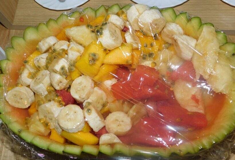 تختخواب و صبحانه The Nest Rugando