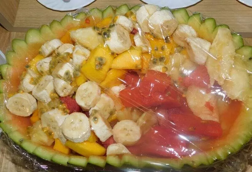 تختخواب و صبحانه The Nest Rugando