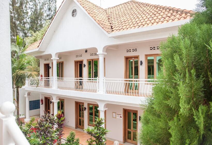 تختخواب و صبحانه The Nest Rugando