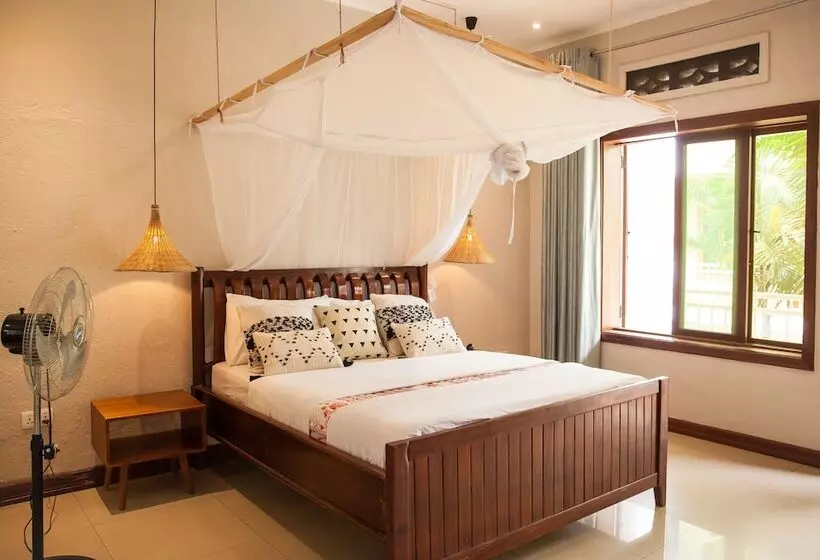 تختخواب و صبحانه The Nest Rugando