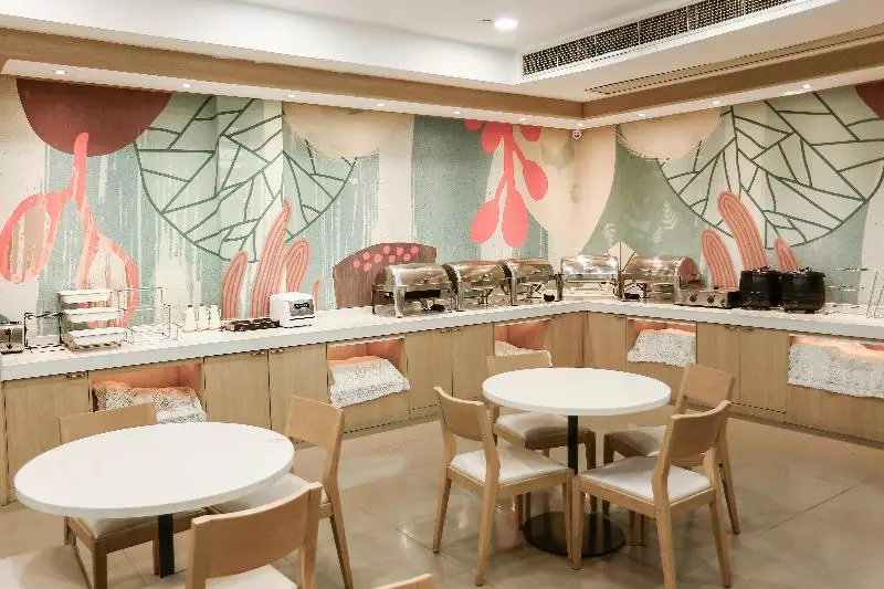 ホテル Hanting  Haiyan Xinqiao Bei Road