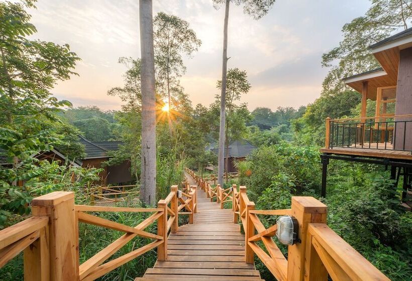 هتل Chimpundu Lodge