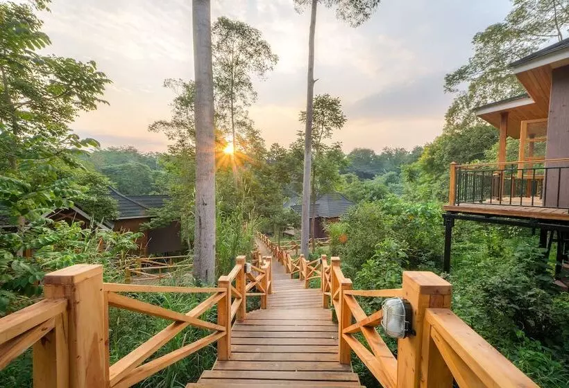 هتل Chimpundu Lodge