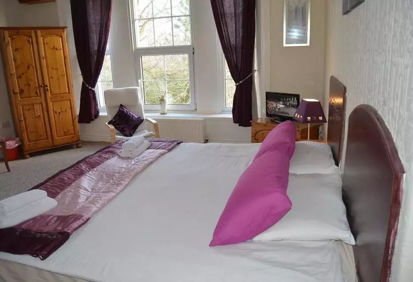 Aamiaismajoitus (B&B) Breezemount House