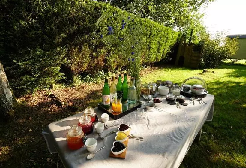 ベッドアンドブレックファースト Field Green Oast