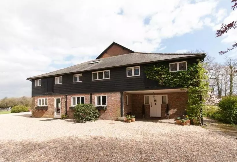 ベッドアンドブレックファースト Field Green Oast