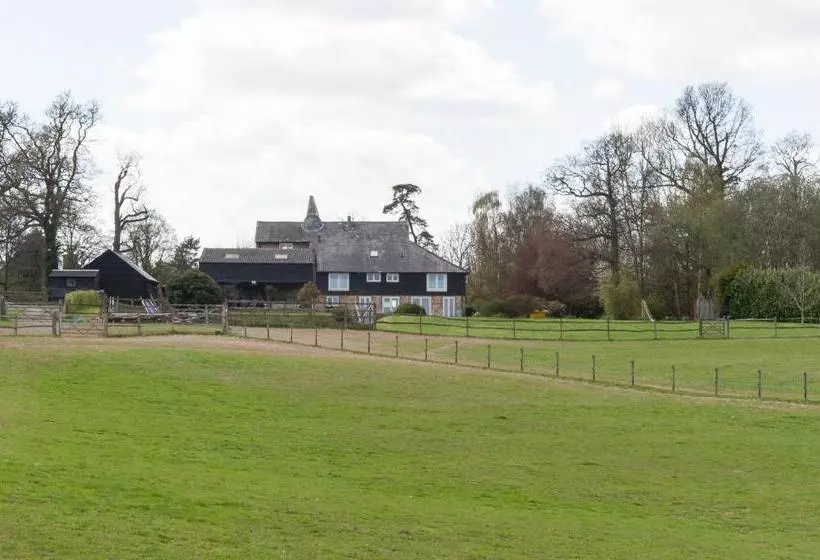 ベッドアンドブレックファースト Field Green Oast