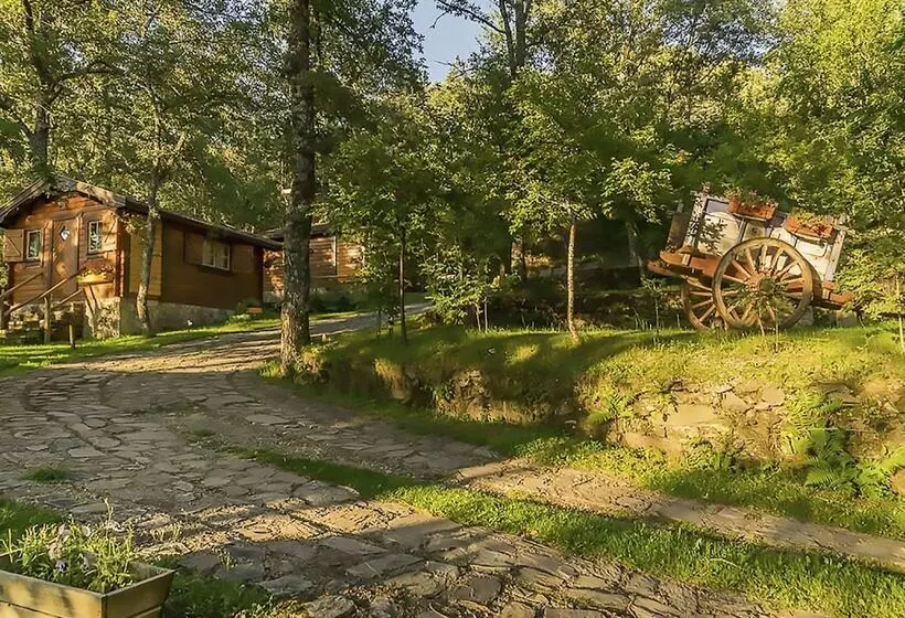 Cabañas De Madera Sanabria