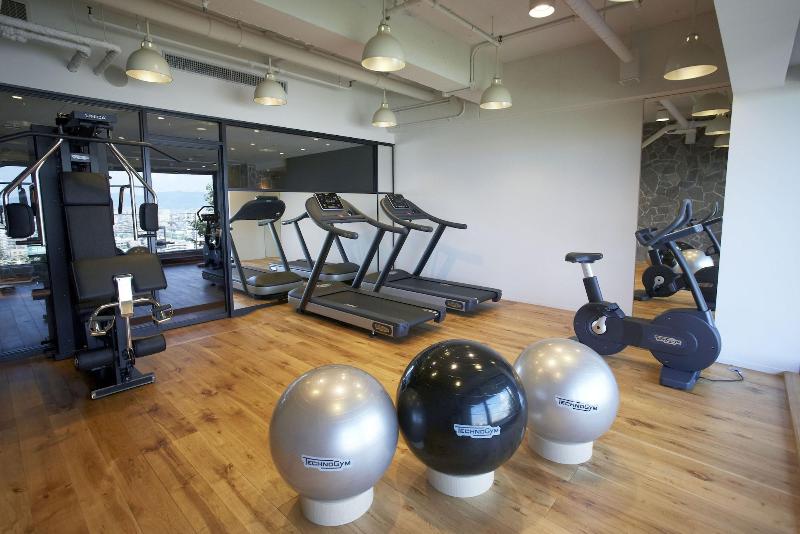 هتل Hilltop Resort Fukuoka