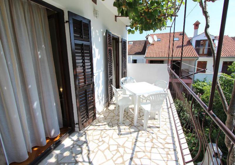 호텔 Apartments Antonija