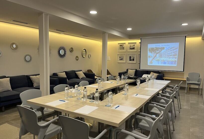 Отель Ght Sa Riera