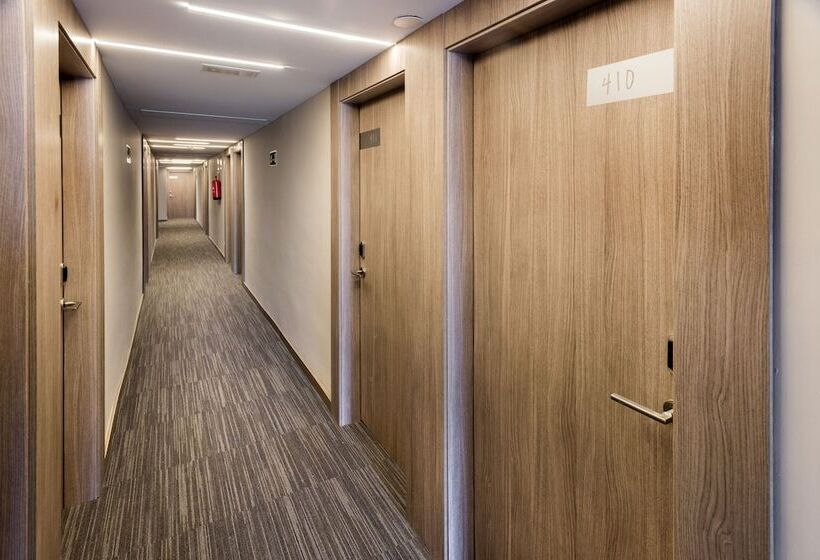 Отель Ght Sa Riera