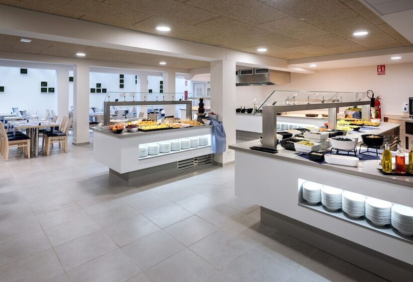 Отель Ght Sa Riera