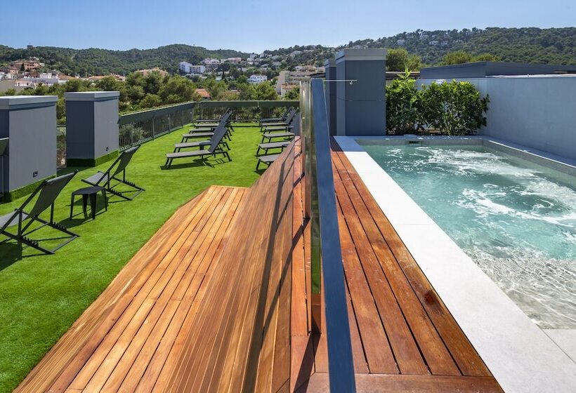 Отель Ght Sa Riera