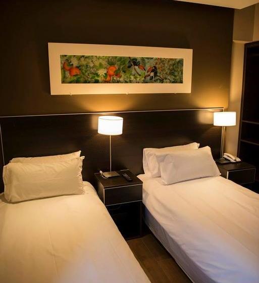 Otel Bagu Grand Crucero Posadas