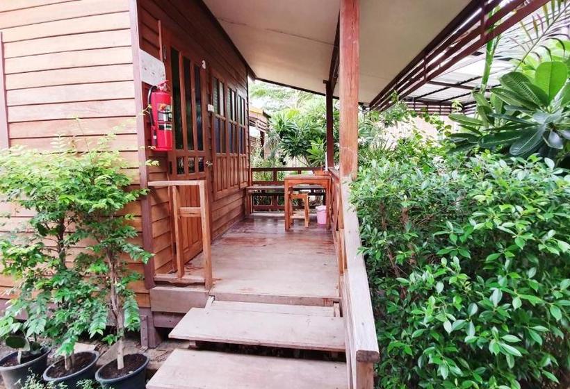 Отель Happy Guesthouse Bungalow