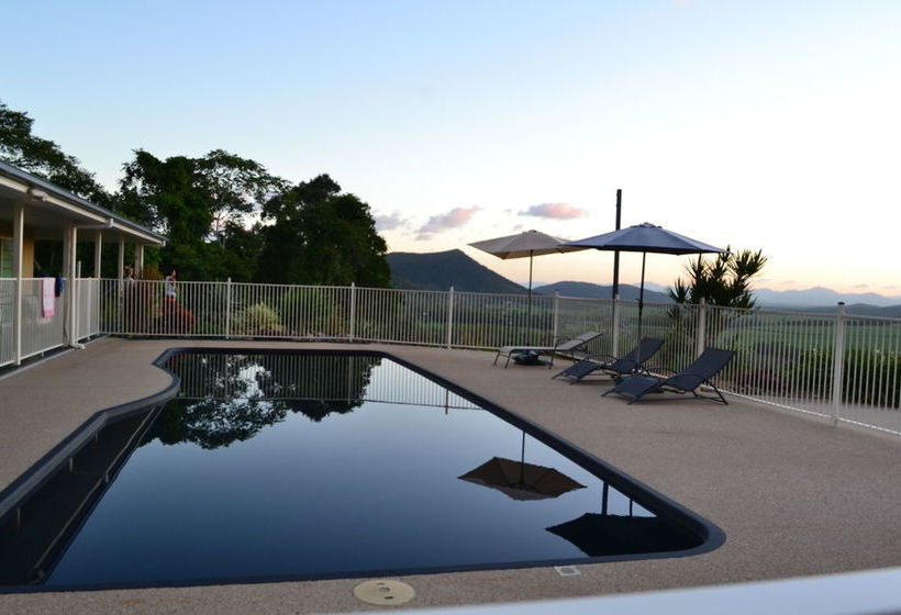 Kookaburra Lodge Whitsundays