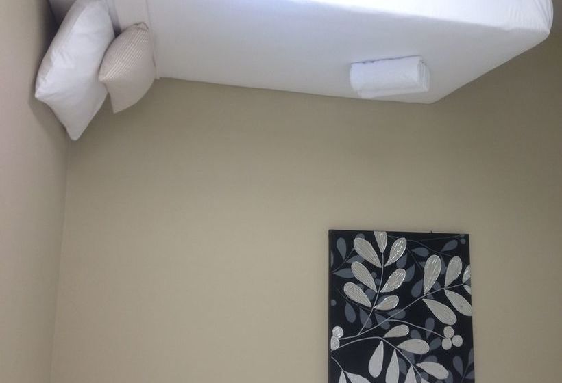 Kookaburra Lodge Whitsundays