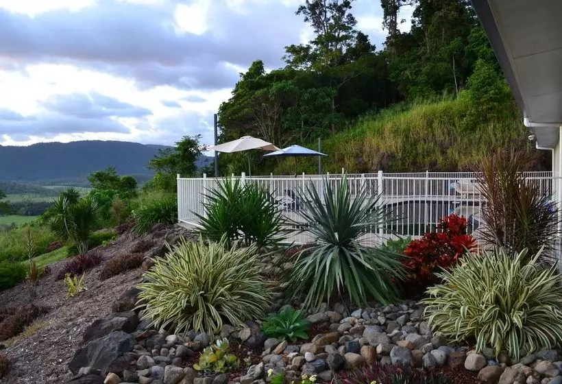 Kookaburra Lodge Whitsundays