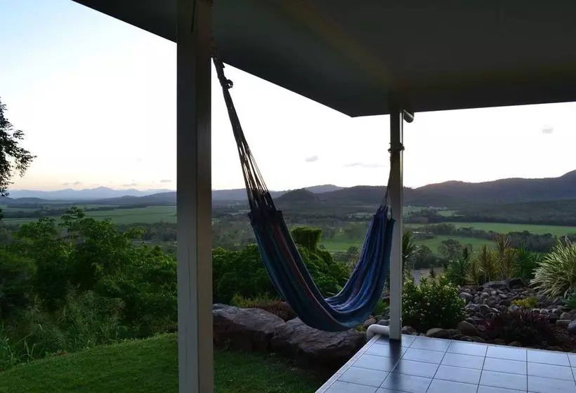 Kookaburra Lodge Whitsundays