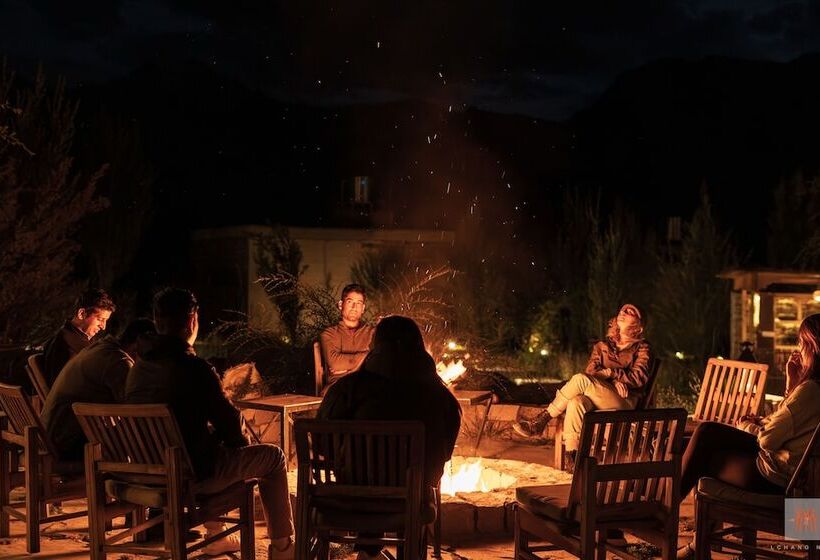 هتل Lchang Nang Retreat  The House Of Trees