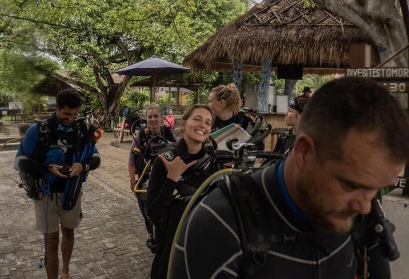 בית מלון כפרי Oceans 5 Dive Resort