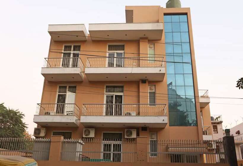 Hotel Oyo Rooms Cyber Hub