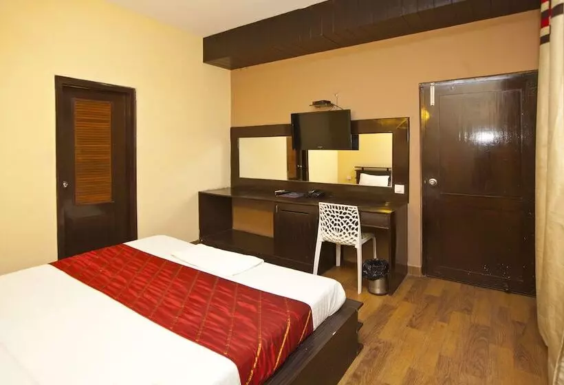 ホテル Oyo Rooms Cyber Hub
