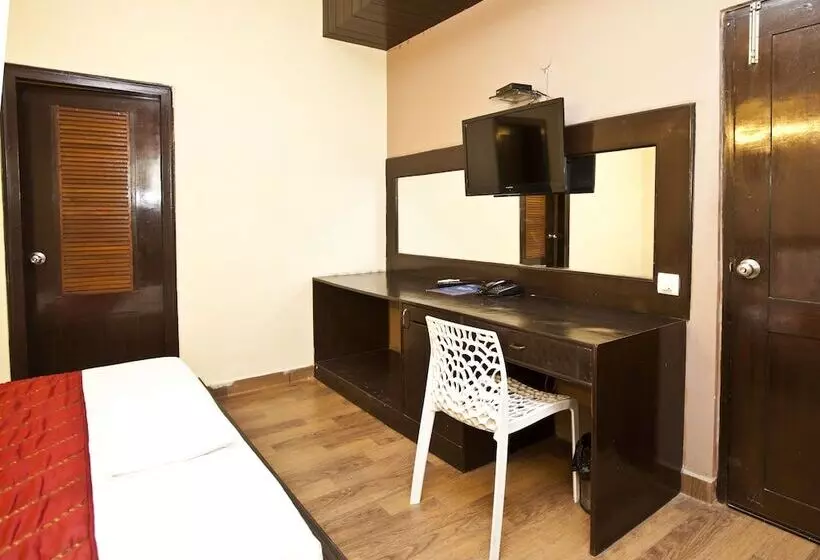 ホテル Oyo Rooms Cyber Hub