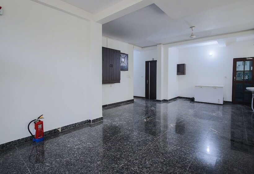 Hotel Oyo Rooms Cyber Hub