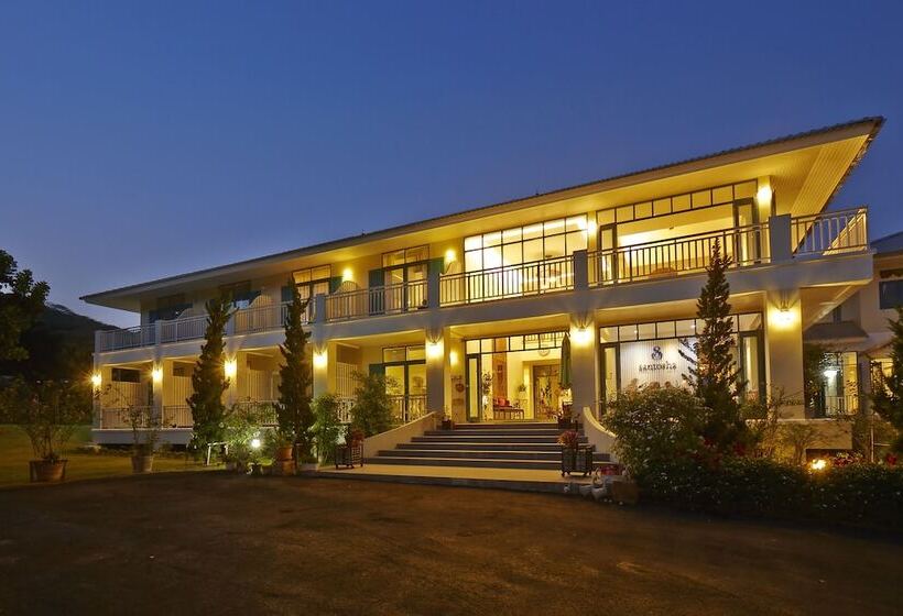 בית מלון כפרי Santosha Health & Lifestyle Resort