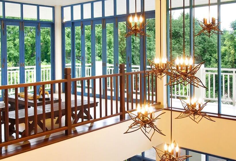 בית מלון כפרי Santosha Health & Lifestyle Resort