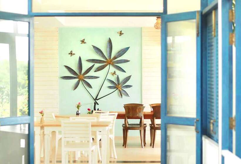 בית מלון כפרי Santosha Health & Lifestyle Resort