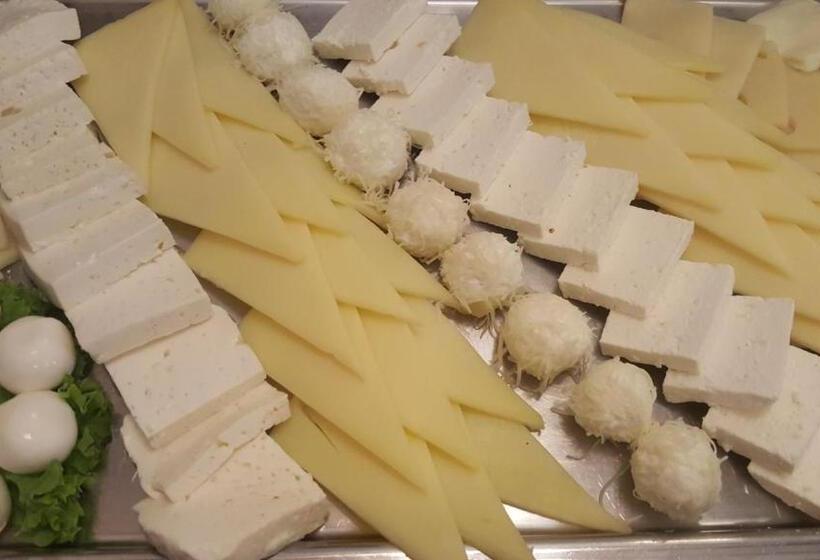 בית מלון כפרי Select