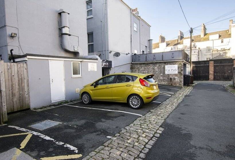 בית מלון כפרי The Grosvenor Plymouth