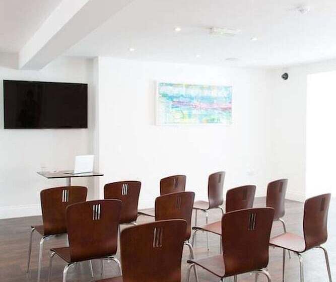 בית מלון כפרי The Grosvenor Plymouth