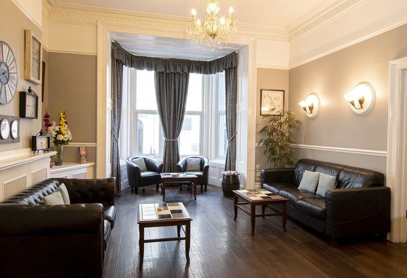 בית מלון כפרי The Grosvenor Plymouth