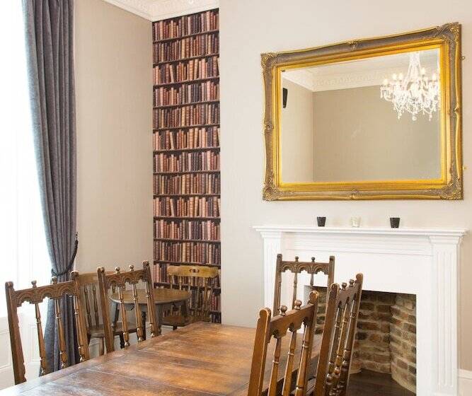 בית מלון כפרי The Grosvenor Plymouth