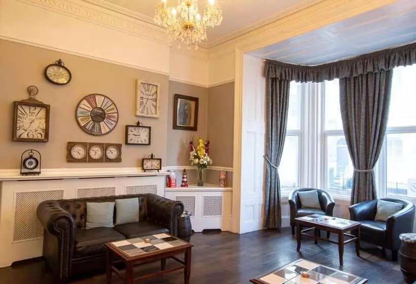 ホテル The Grosvenor Plymouth