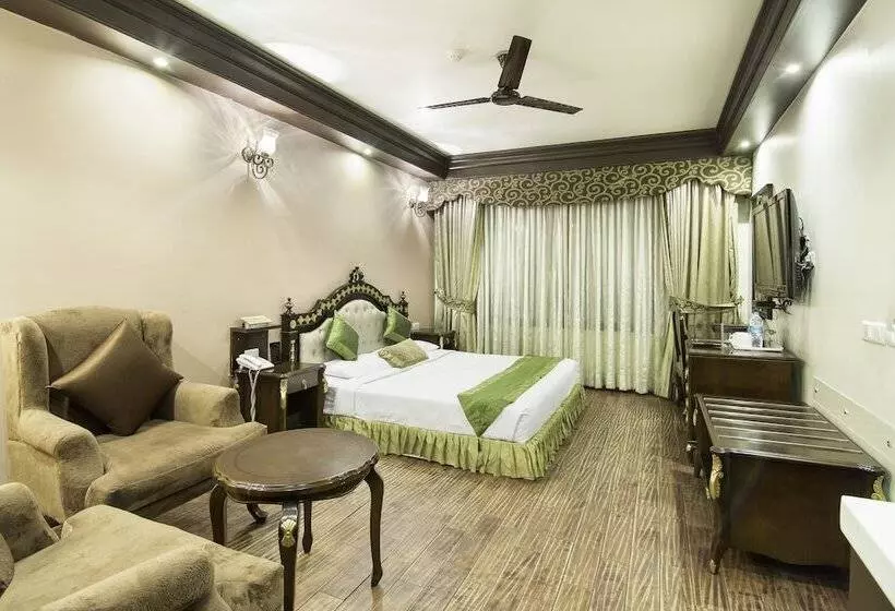 Hotelli Townhouse The Royce New Friends Colony