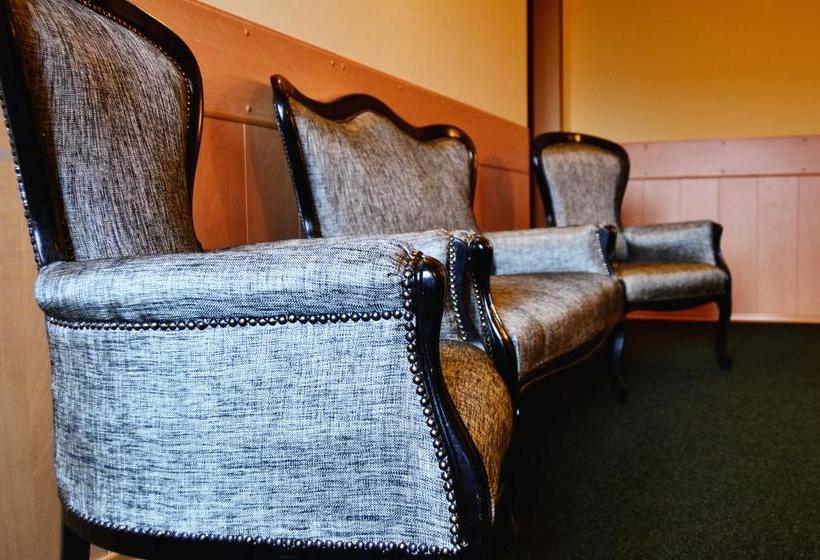 فندق Utah Center