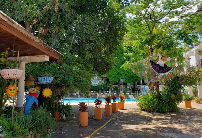 هتل Villa Maritza